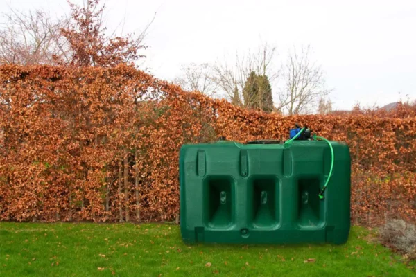 Citerne eau de pluie 3000L - Rectangulaire et aérienne - Avec pompe 12